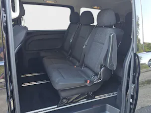 MERCEDES-BENZ Vito 116 CDI Select Tourer 4Matic 9G-Tronic 9-Plätzer