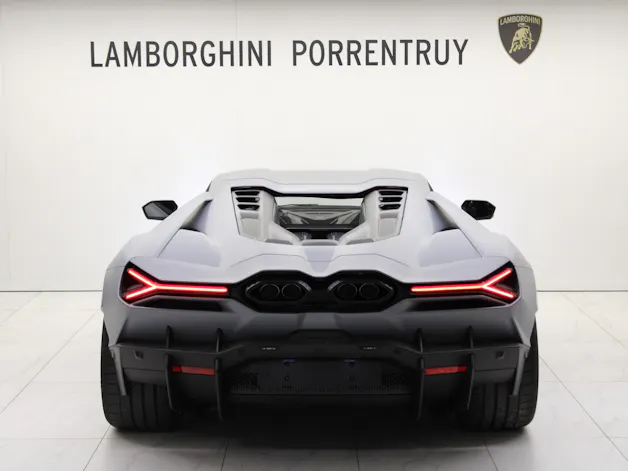 Lamborghini Revuelto HPEV