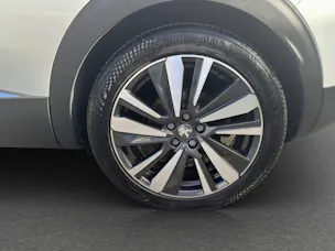 PEUGEOT 3008 1.6 Plug-in Hybrid4 GT