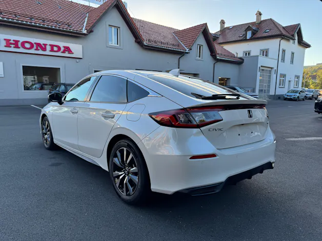 HONDA Civic 2.0 i-MMD HEV Elegance