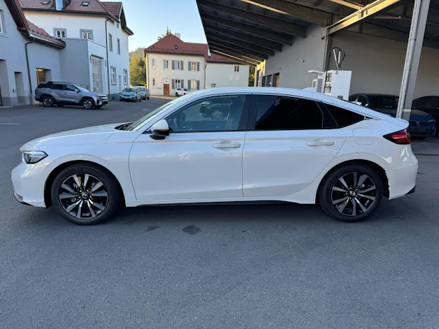 HONDA Civic 2.0 i-MMD HEV Elegance