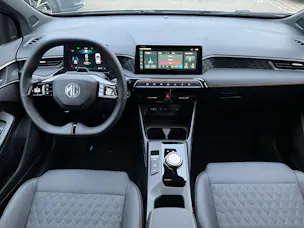 MG 3 1.5 Hybrid Luxury Aut.