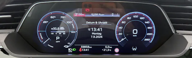 AUDI e-tron S quattro