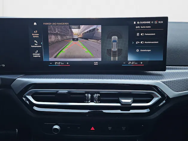 BMW 330e x DriveTouring Steptronic M Sport