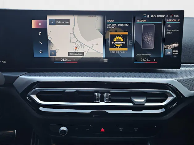 BMW 330e x DriveTouring Steptronic M Sport