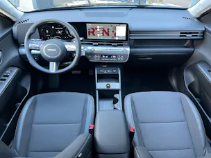 HYUNDAI Kona 1.6 GDi HEV Amplia DCT