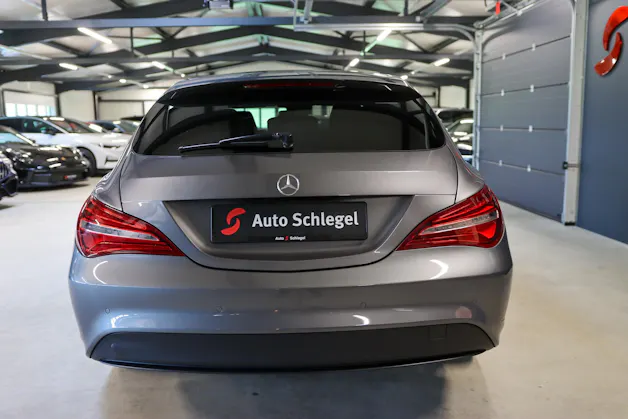 MERCEDES-BENZ CLA Shooting Brake 220 4Matic 7G-DCT