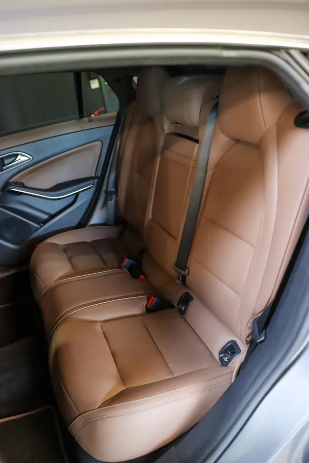 MERCEDES-BENZ CLA Shooting Brake 220 4Matic 7G-DCT
