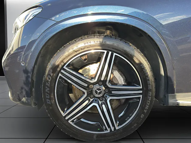 MERCEDES-BENZ GLC 220 d 4M 9G-Tronic