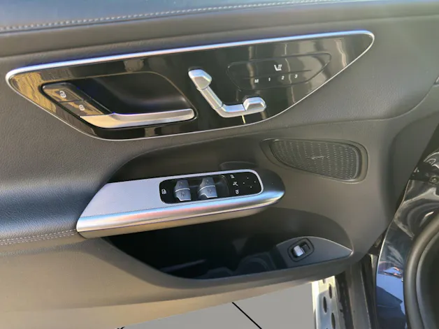 MERCEDES-BENZ GLC 220 d 4M 9G-Tronic
