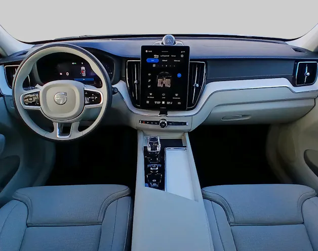 VOLVO XC60 2.0 T8 TE Ultra Dark eAWD