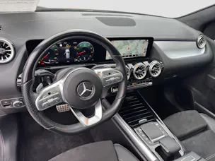 MERCEDES-BENZ B 250 AMG Line 4matic
