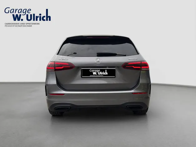MERCEDES-BENZ B 250 AMG Line 4matic