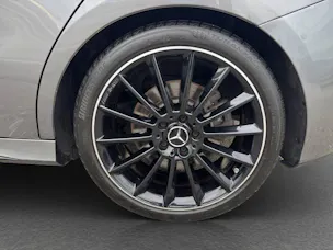 MERCEDES-BENZ B 250 AMG Line 4matic