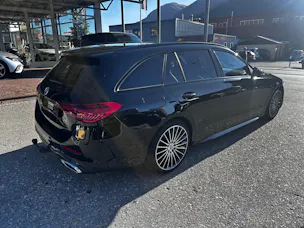 MERCEDES-BENZ C 300 AMG Line 4matic Kombi