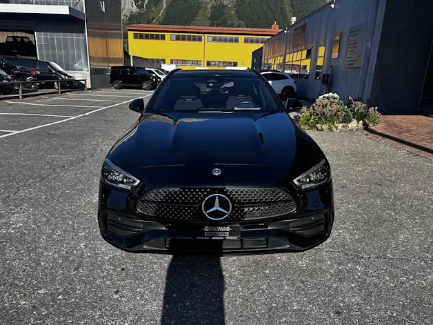 MERCEDES-BENZ C 300 AMG Line 4matic Kombi