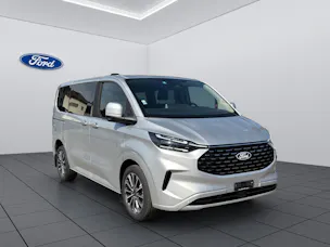 FORD Tourneo C Bus 320 L1 2.0 EcoBlue 170 Titanium X 4x4