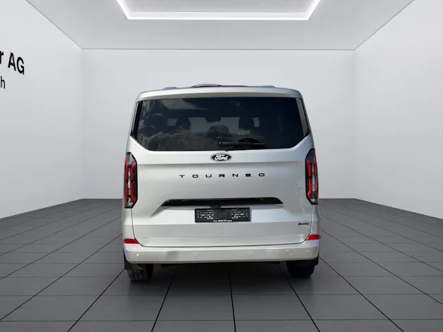 FORD Tourneo C Bus 320 L1 2.0 EcoBlue 170 Titanium X 4x4