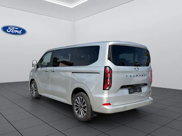FORD Tourneo C Bus 320 L1 2.0 EcoBlue 170 Titanium X 4x4