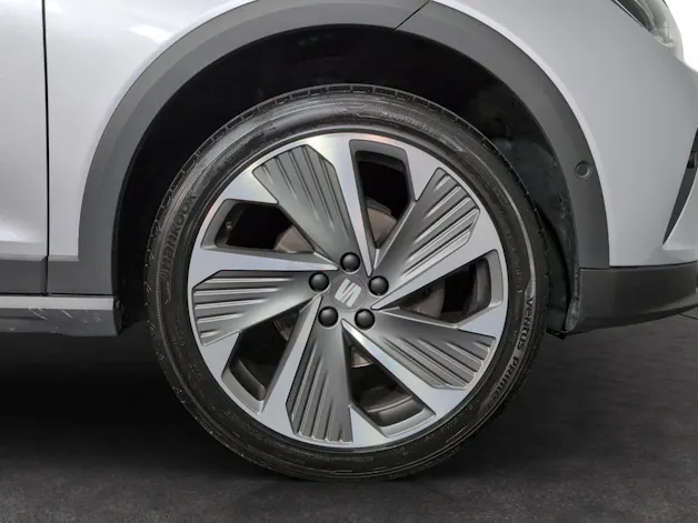 SEAT Arona 1.5 Eco TSI FR DSG