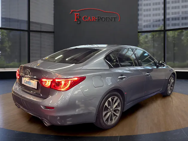 INFINITI Q50 2.2d Sport Tech Automatic