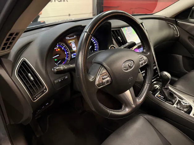 INFINITI Q50 2.2d Sport Tech Automatic