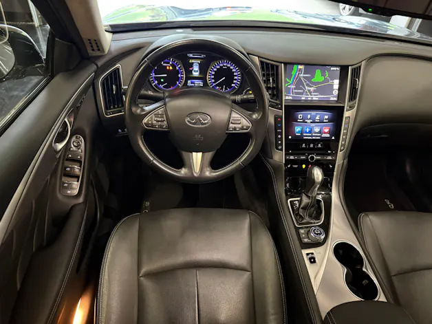 INFINITI Q50 2.2d Sport Tech Automatic