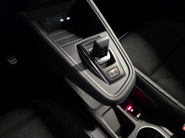 RENAULT Captur 1.8 E-Tech esprit Alpine
