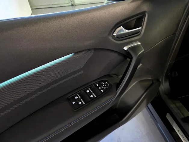 RENAULT Captur 1.8 E-Tech esprit Alpine