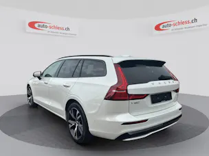 VOLVO V60 B4 Benzin Mild Hybrid Plus Dark DCT