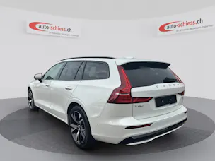 VOLVO V60 B4 Benzin Mild Hybrid Plus Dark DCT