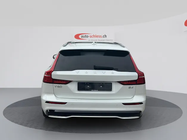 VOLVO V60 B4 Benzin Mild Hybrid Plus Dark DCT