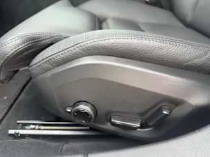 VOLVO V60 B4 Benzin Mild Hybrid Plus Dark DCT