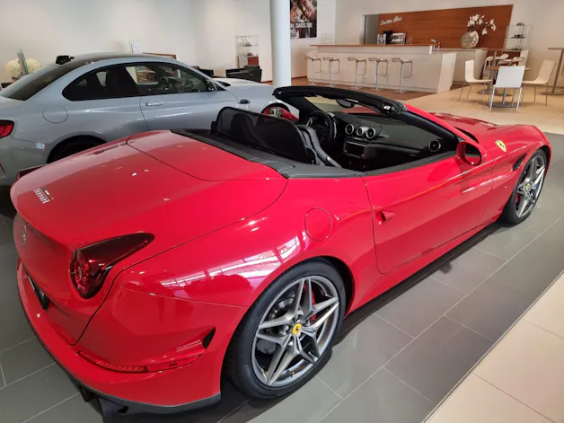 FERRARI California 3.9 V8 T