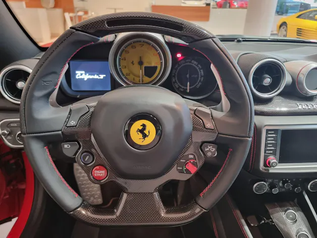 FERRARI California 3.9 V8 T