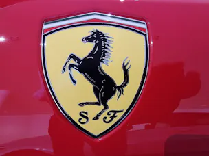 FERRARI California 3.9 V8 T