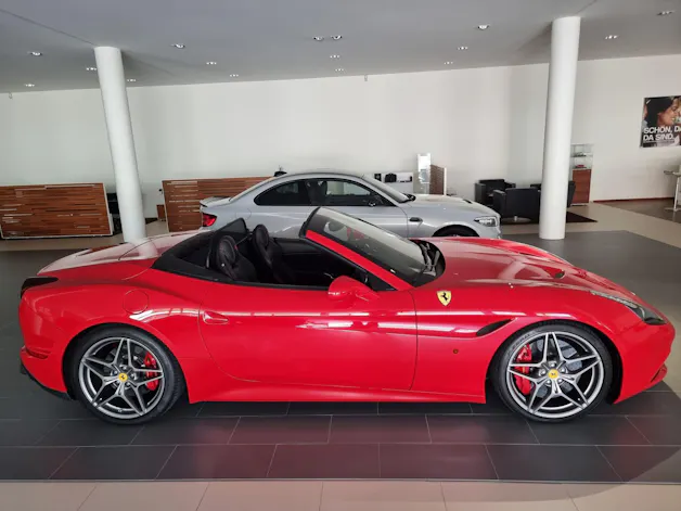 FERRARI California 3.9 V8 T