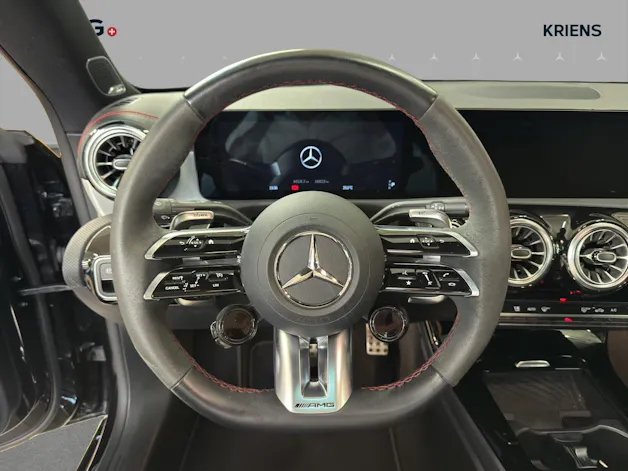 MERCEDES-BENZ CLA 35 4M - AMG / Panorama-Dach / Rückfahrkamera / Soundsystem / Multibeam LED