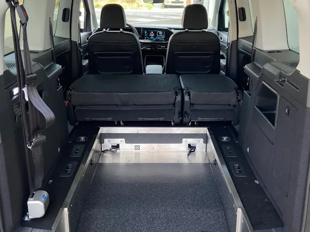 VW Caddy 1.5TSI DSG Kombi Maxi Premium Rollstuhltransport 5+1 Sitze