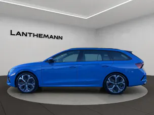 SKODA Octavia Combi 2.0 TSI DSG RS 30 Years Edition