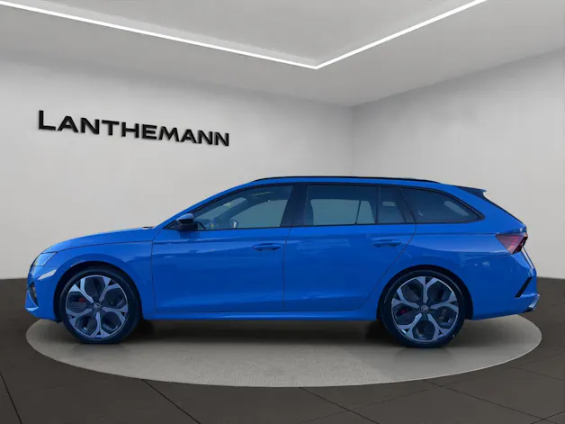 SKODA Octavia Combi 2.0 TSI DSG RS 30 Years Edition
