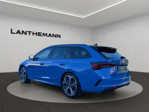 SKODA Octavia Combi 2.0 TSI DSG RS 30 Years Edition