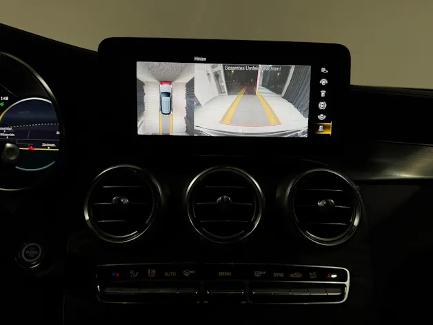 MERCEDES-BENZ GLC 300 AMG Line 4Matic 9G-Tronic | CH |