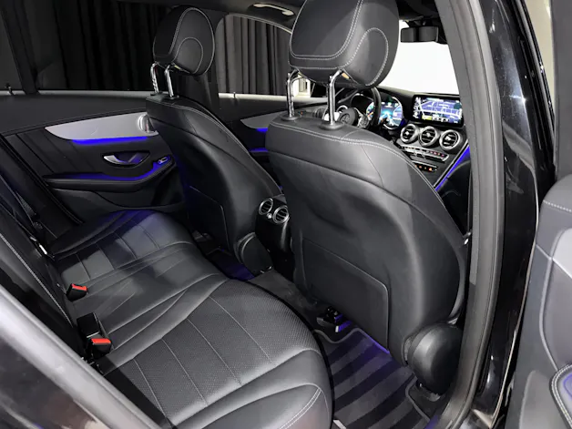 MERCEDES-BENZ GLC 300 AMG Line 4Matic 9G-Tronic | CH |