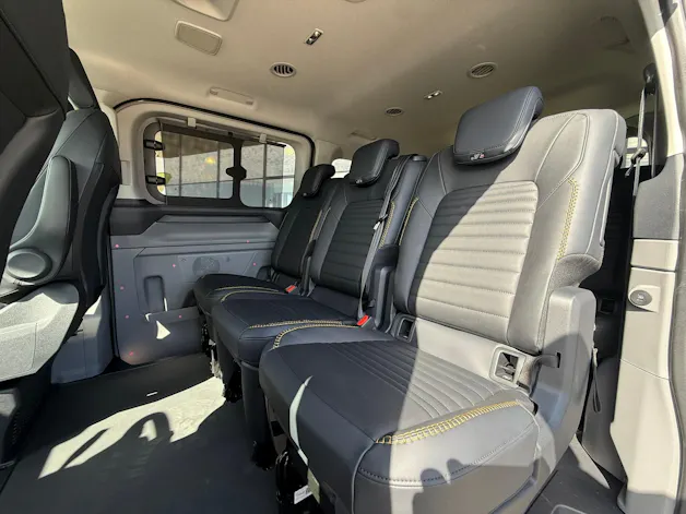 FORD Transit Custom Combi 320 L1H1 Trail Automat 4x4