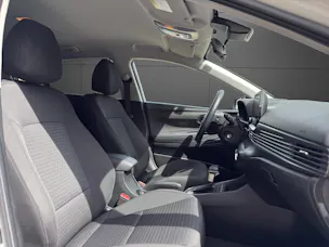 HYUNDAI i20 1.0 T-GDi Amplia DCT