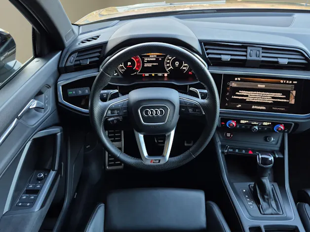 AUDI RS Q3 2.5 TFSI quattro S tronic
