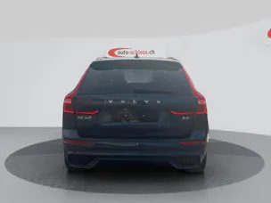 VOLVO XC60 B5 Benzin Mild Hybrid AWD Plus Dark Geartronic