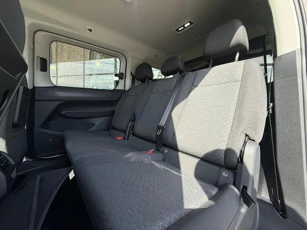 FORD Grand Tourneo Connect 1.5 PHEV Titanium Automat