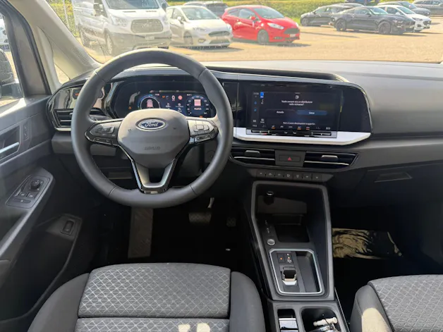 FORD Grand Tourneo Connect 1.5 PHEV Titanium Automat